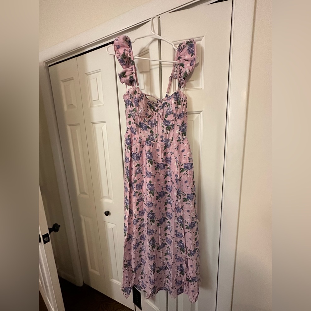 ASTR the Label Wedelia Floral Bustier Ruffle Midi Dress - Purple floral / M